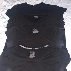 BUNDLE: 4 Black T-shirts (No Boundries, Time and True, DNKY)! Size: L and M